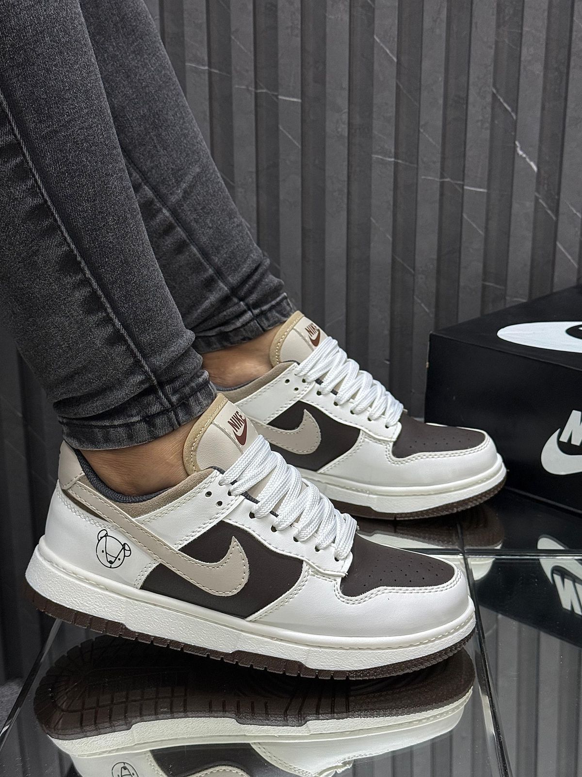 NIKE SB DUNK