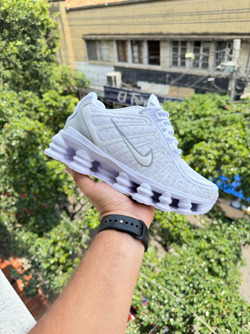 Nike Shox Dama y Caballero