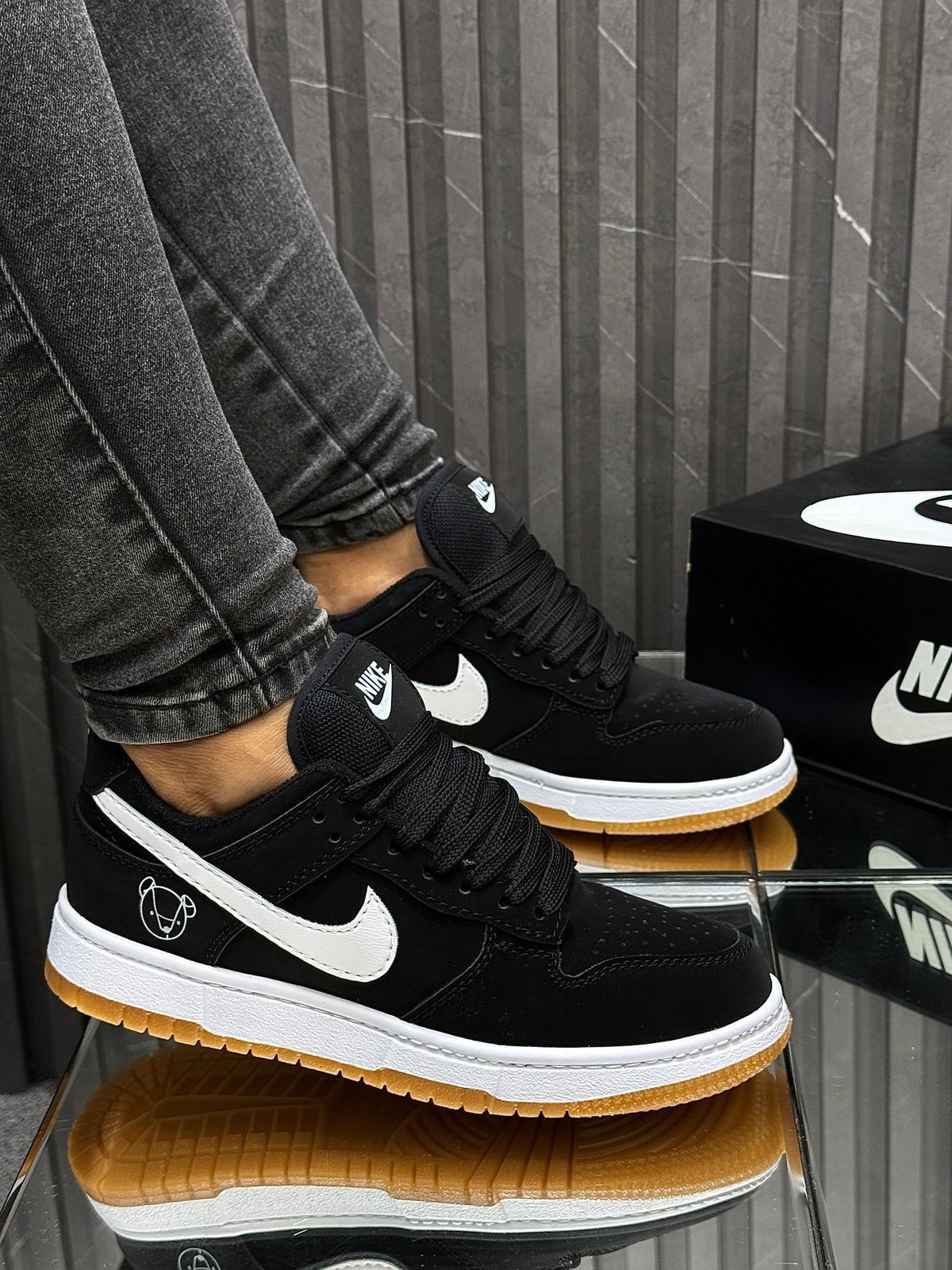 NIKE SB DUNK