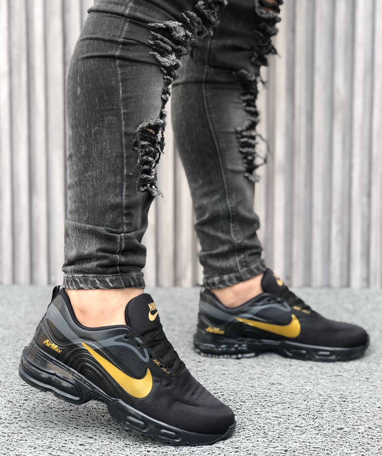 CALZADO NIKE BARBULA AIR MAX