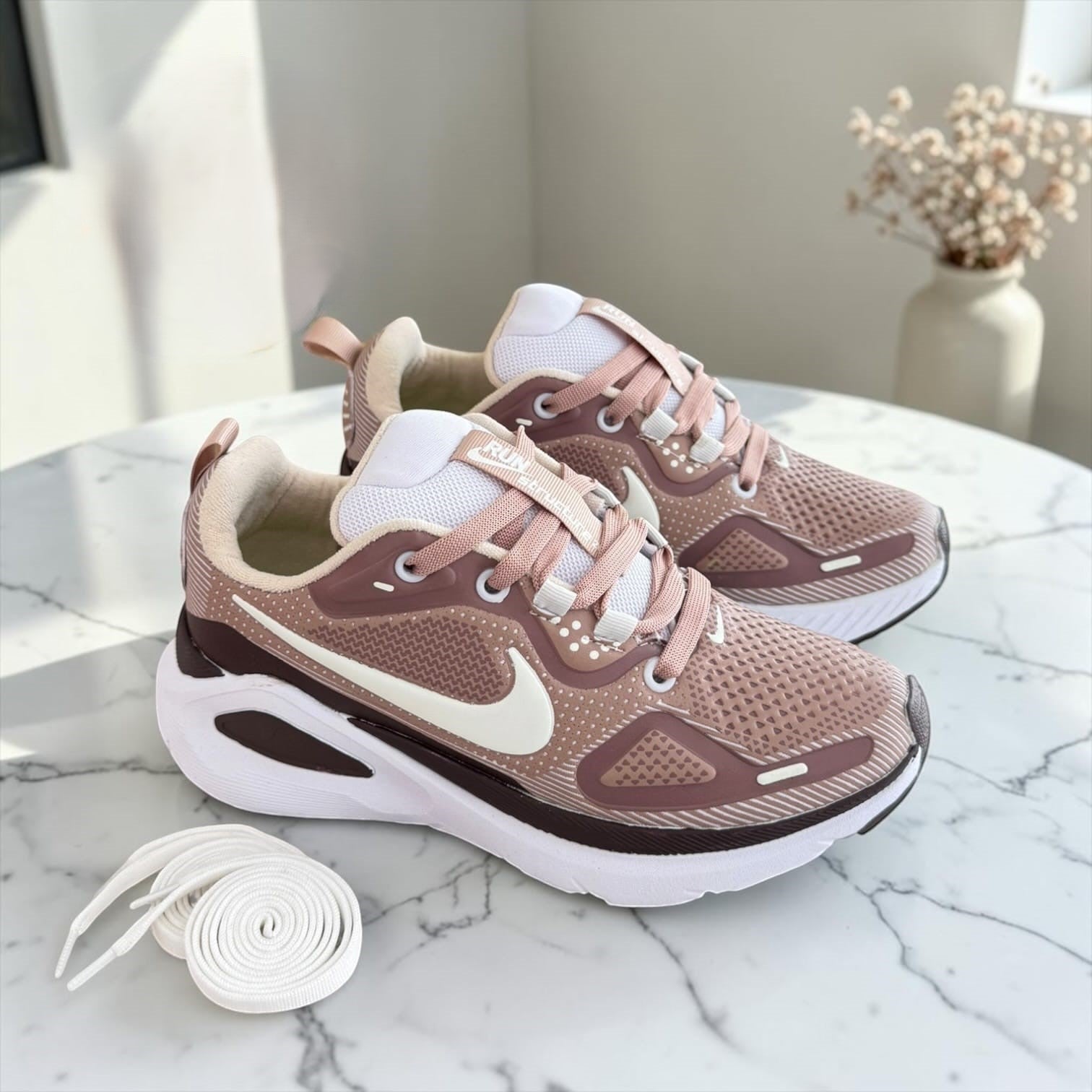 NIKE RUN