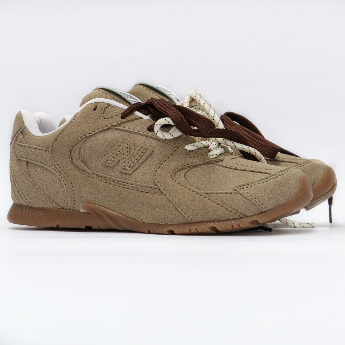 New Balance 530 MIU Zapatillas en tonos neutros