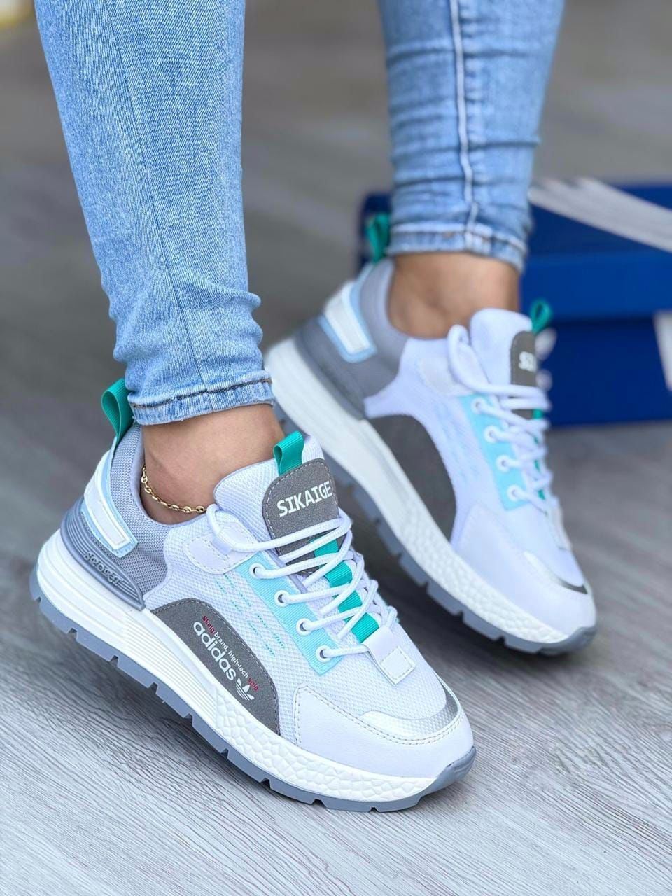 ADIDAS SIKAIGE DAMA