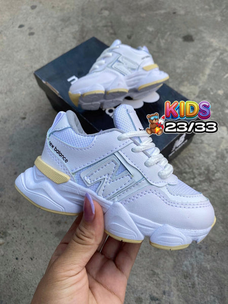 New Balance Tractor Kids Tenis infantiles en 4 colores